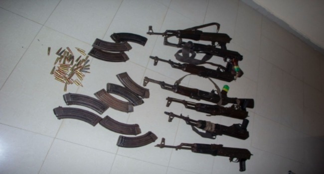 POLICE RESCUE 10 KIDNAPPED VICTIMS, RECOVER POLICE ARMS