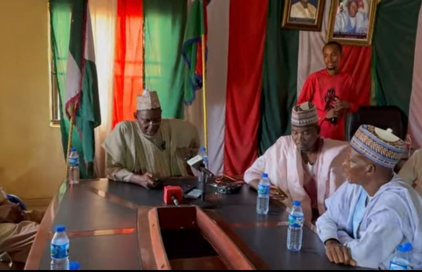 Kebbi PDP Blasts Defecting Senators