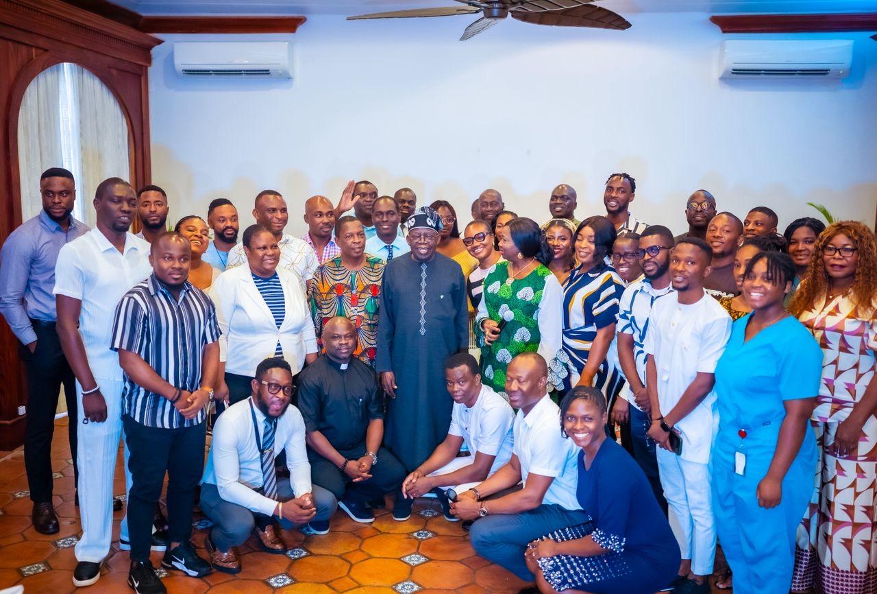 Nigerians in Saint Lucia withTinubu
