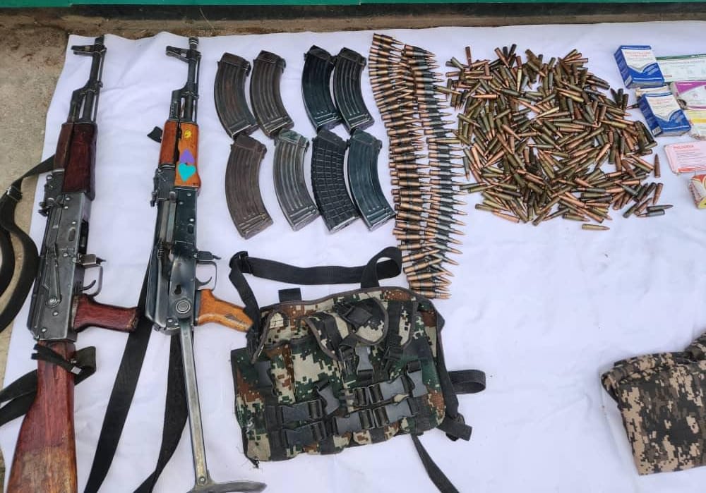 Plateau Police Arrest Two Suspects, Recover Locally Made Guns and Ammunition