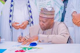 Governor Inuwa Yahaya Signs Bill Creating 13 LCDAs in Gombe