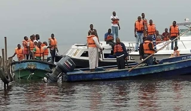 FG Mourns Victims of Borgu Boat Mishap