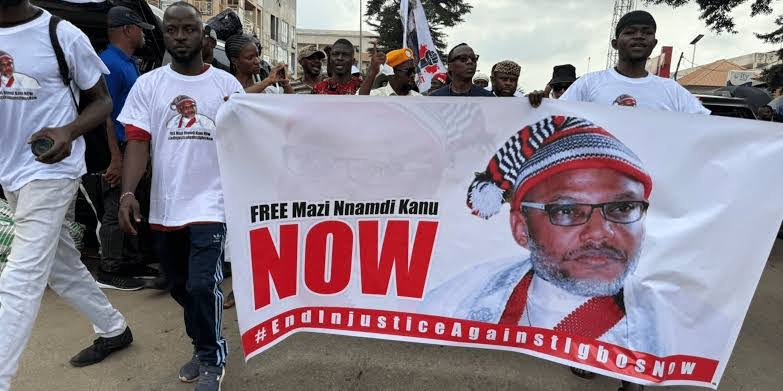 FreeNnamdiKanu Protest: Sowore, Kanu’s Brother, and Lawyer Regain Freedom