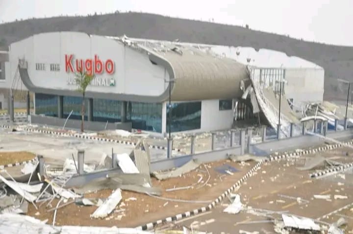 Windstorm Damages Kugbo Terminal, Abuja Infrastructure
