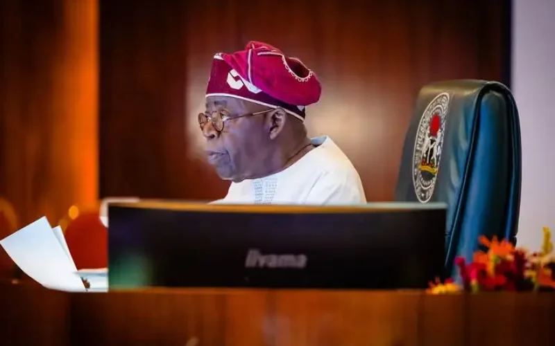 Tinubu Urges Governors to Back State Police, Local Government Autonomy