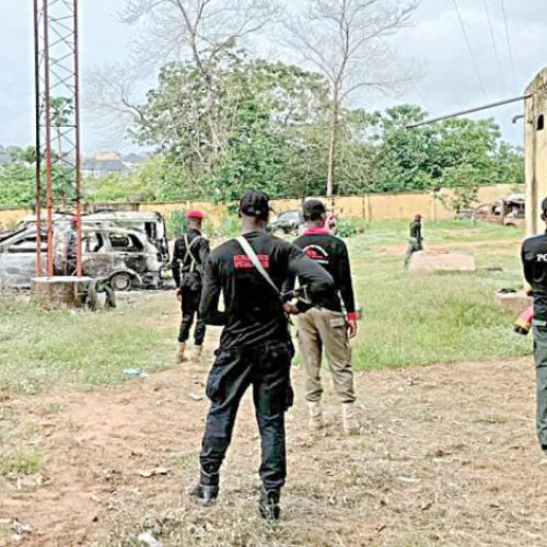 Hoodlums Attack Police Station in Anambra