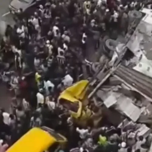 GRAVE ACCIDENT AT PEN CINEMA BRIDGE: LASTMA’S PROMPT INTERVENTION SAVES TRUCK DRIVER’S LIFE
