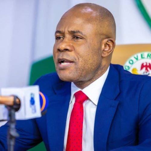 GOVERNOR MBAH ENCOURAGES NIGERIANS, SAYS 2024 WILL BE BETTER MBAH:2024 IS ENUGU’S YEAR OF DISRUPTIVE ECONOMIC GROWTH
