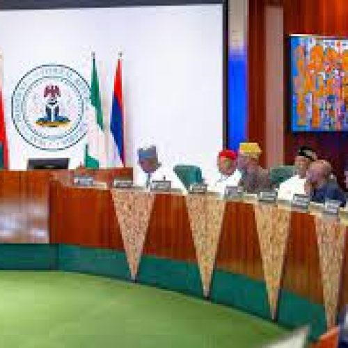President Emphasizes Commitment to Local Food Production in Emergency Meeting with Governors and Security Chiefs
