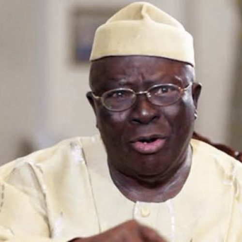 ADEBANJO VIDITS PLATEAU OVer THE KILLONGS in the state