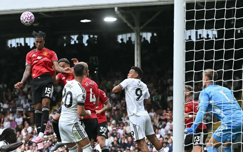 Fulham Hold Manchester United to 1-1 Draw at Craven Cottage